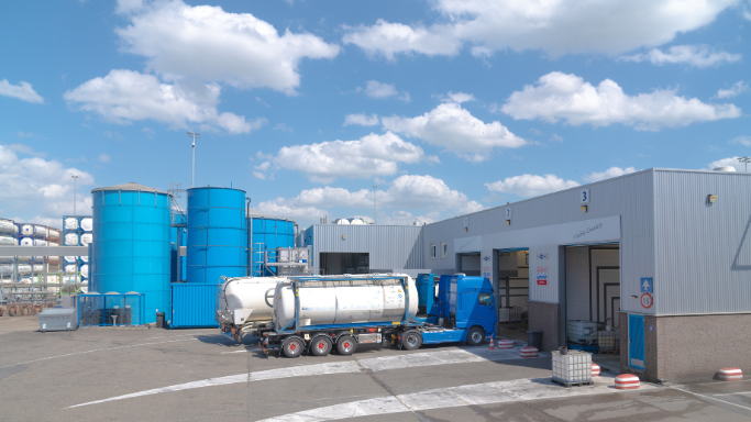 Tank container depot facility representing multi-site operations